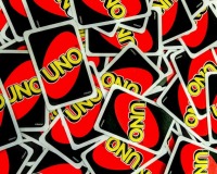 Juegos de mesa para compartir una cerveza con amigos